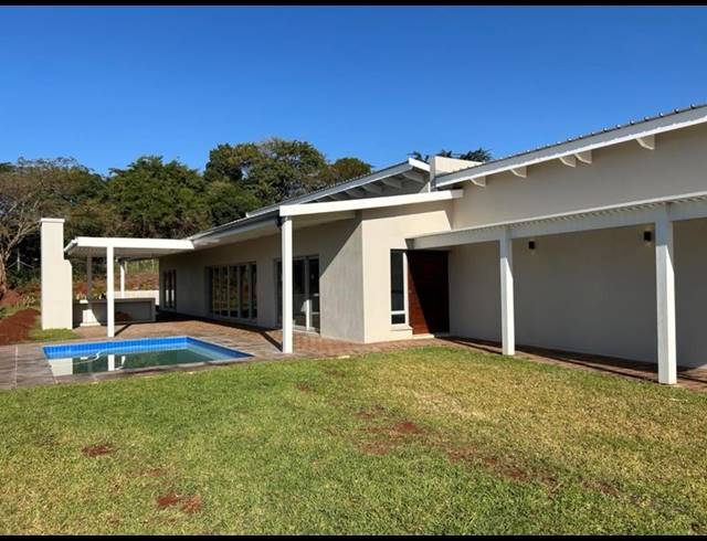 4 BEDROOM HOUSE FOR SALE IN ZINI RIVER ESTATE